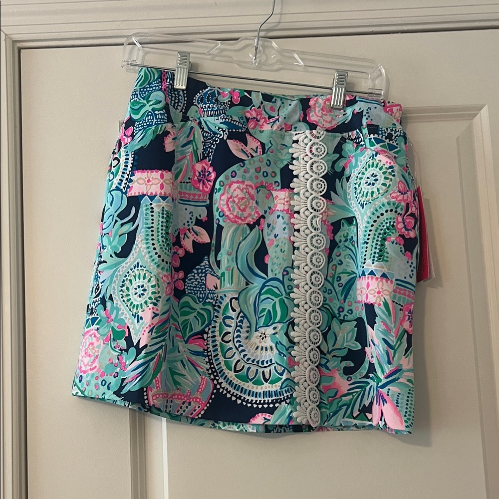 Lilly Pulitzer Luxletic Daphne UPF 50+ Golf Skort Lookin Sharp Print